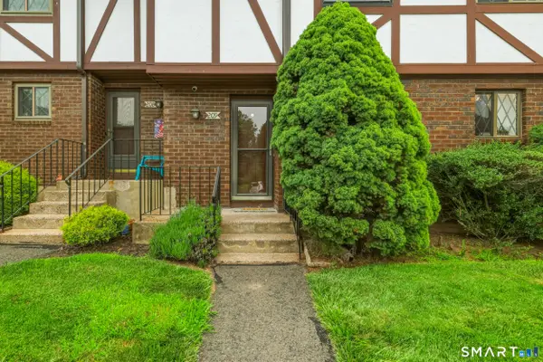 209 Cedar Hollow Drive #209, Rocky Hill, CT 06067