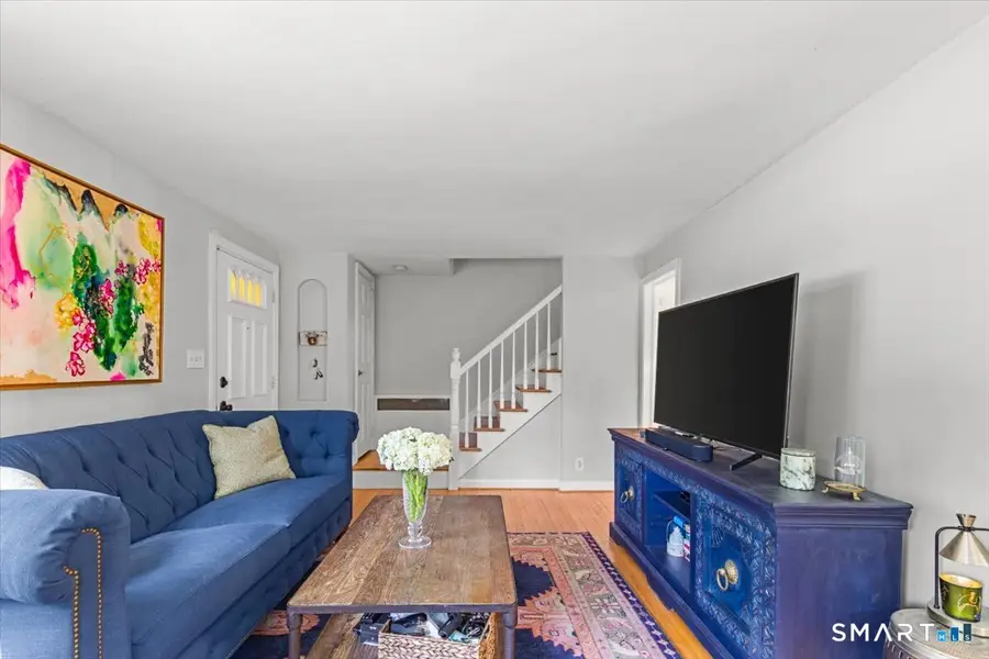 42 Gifford Road, West Hartford, CT 06119 - #3