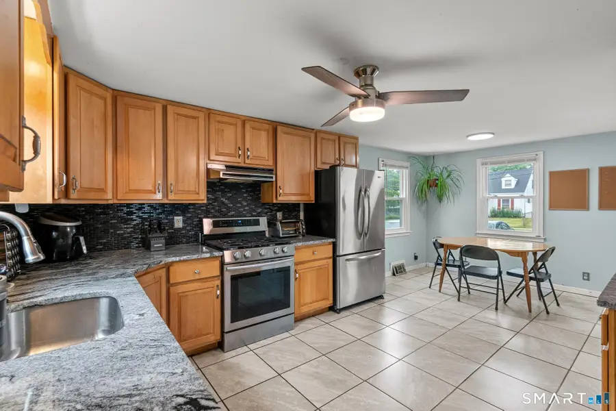 416 Ellis Street, New Britain, CT 06051 - #3