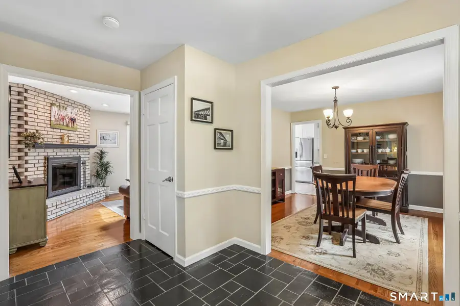 3 Linda Drive, Danbury, CT 06811 - #3