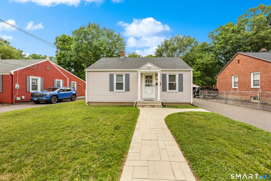62 Essex Street, Manchester, CT 06040 - #2