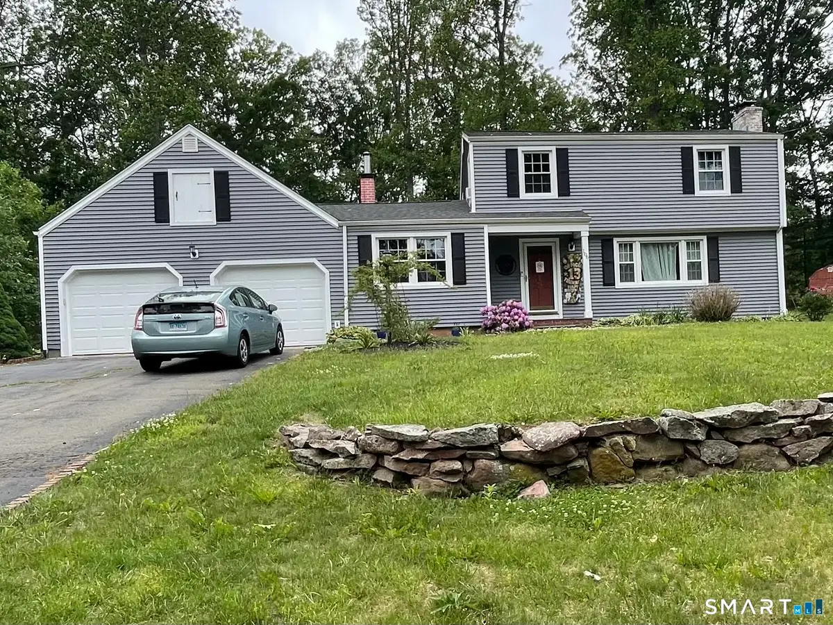 106 Mcdermott Circle, Hamden, CT 06514 - #1