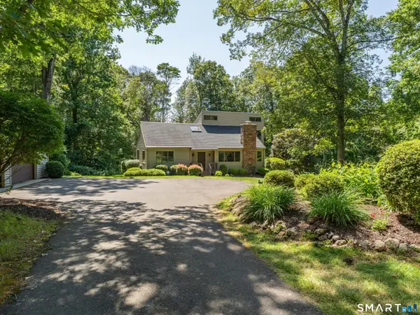 70 Hoadley Creek Circle, Guilford, CT 06437