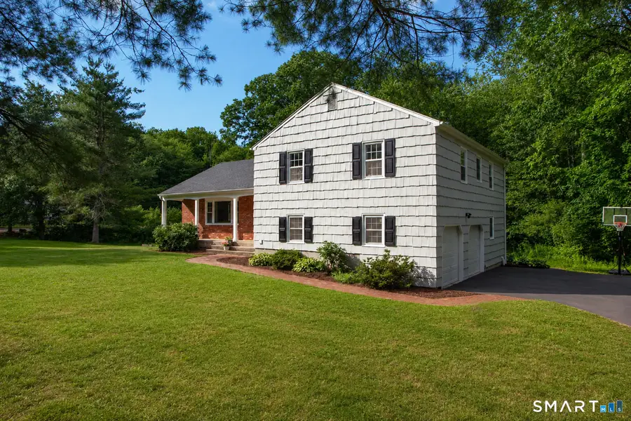 8 Lawton Drive, Simsbury, CT 06070 - #3