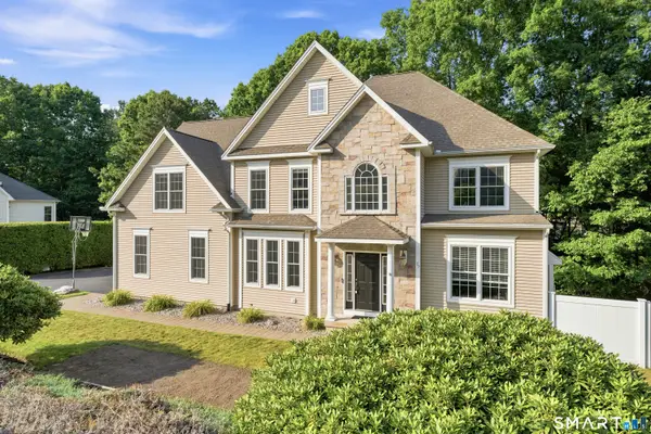 29 Chilstone Lane, Manchester, CT 06040
