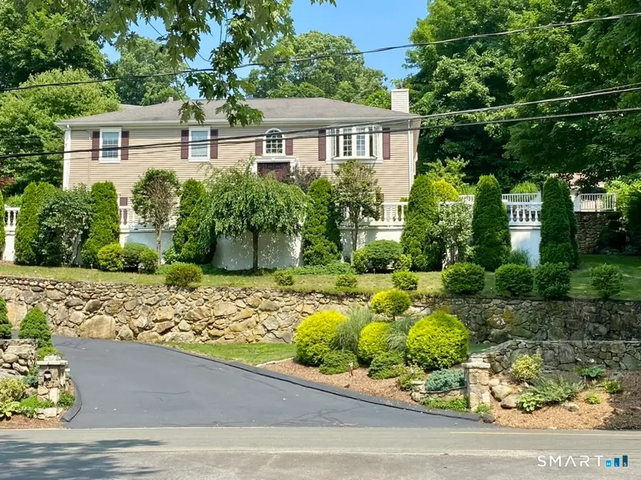 327 Jones Road, Naugatuck, CT 06770 - #2