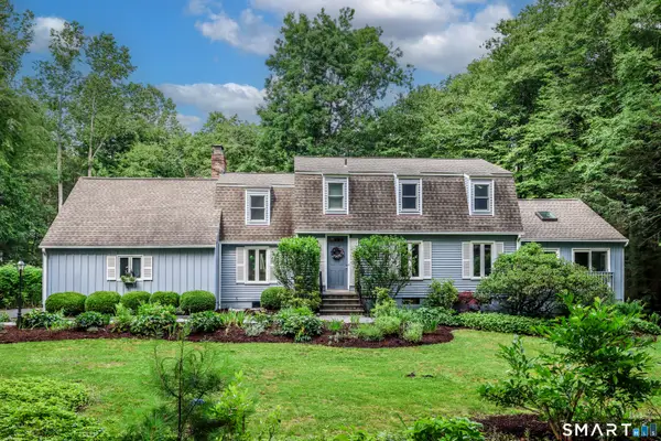 3 Deerfield Road, Brookfield, CT 06804