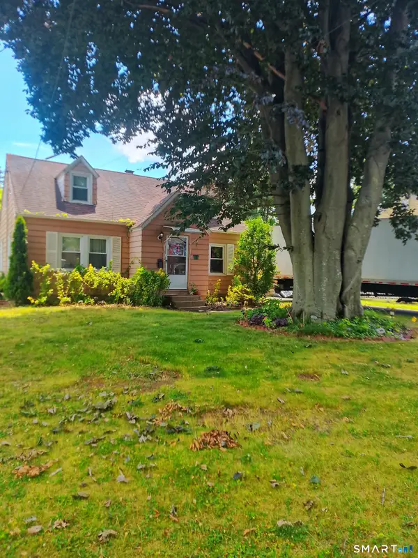 39 Wadsworth Street, East Hartford, CT 06118