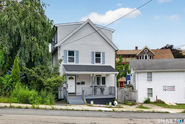 5 Manwaring Street, New London, CT 06320