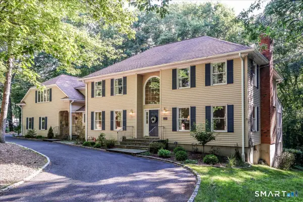 17 Herrmann Lane, Easton, CT 06612