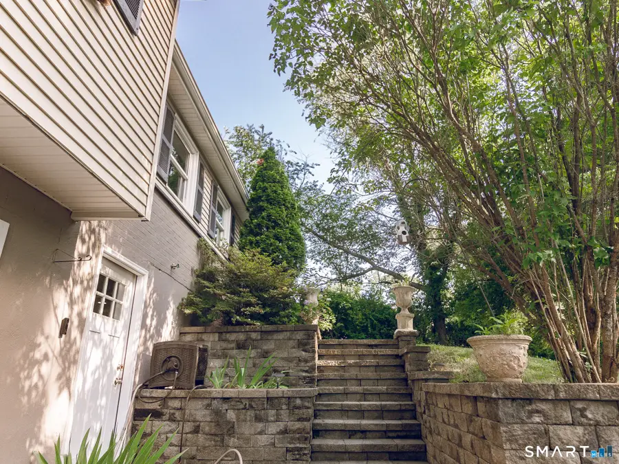 123 Wynwood Drive, New Milford, CT 06776 - #2