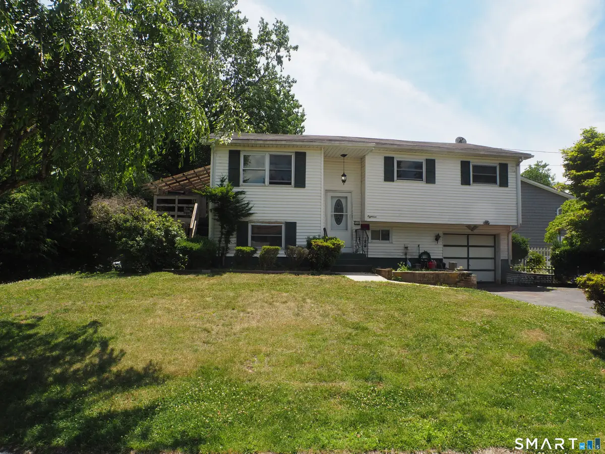 18 Country Club Road, Norwalk, CT 06851 - #1