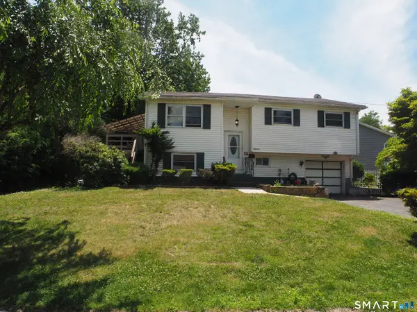 18 Country Club Road, Norwalk, CT 06851