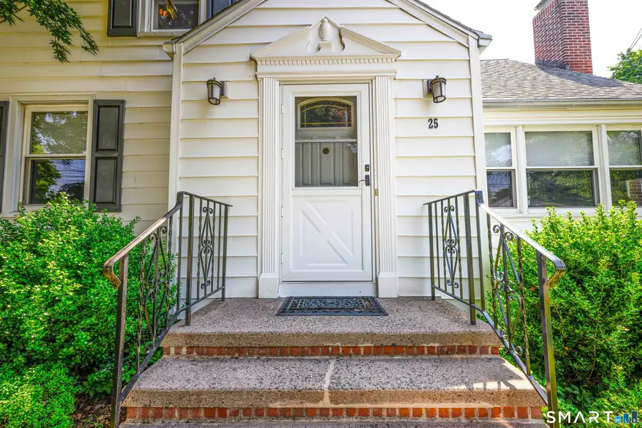 25 Wright Lane, Hamden, CT 06517 - #2