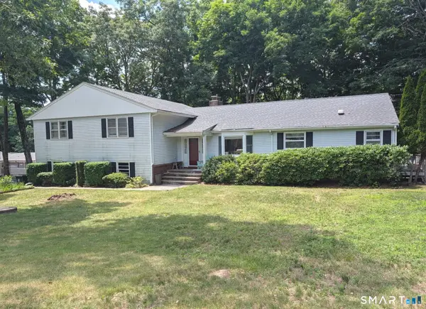 32 Arbor Road, Stamford, CT 06903
