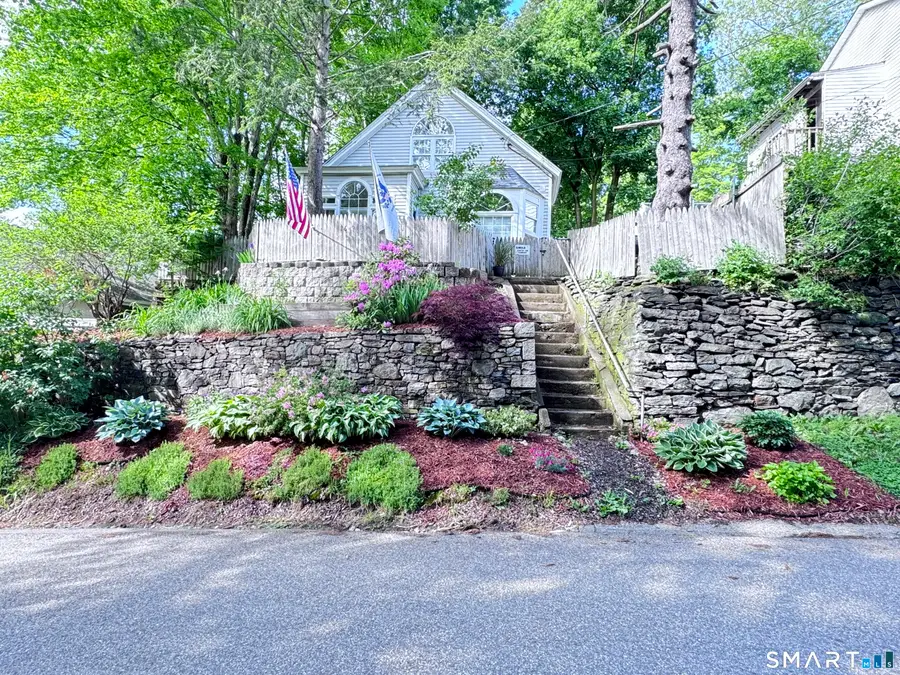 16 Franklin Street, Putnam, CT 06260 - #2