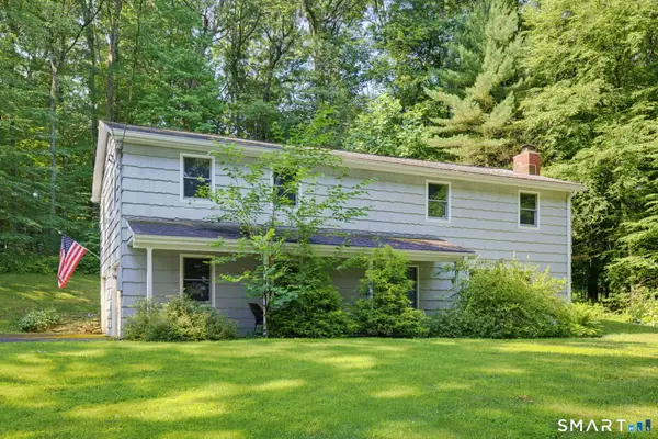 18 Vale Road, Brookfield, CT 06804