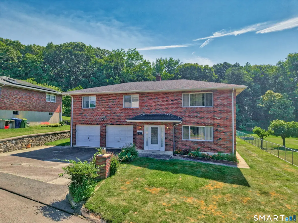 134 Judith Lane, Waterbury, CT 06704 - #1