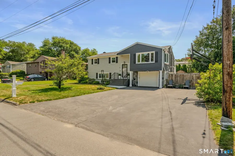 11 Savi Avenue, Waterford, CT 06385 - #2
