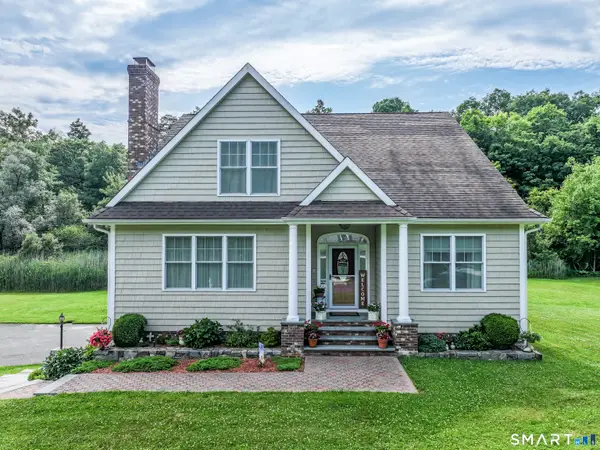 38 Greenridge Drive, Brookfield, CT 06804