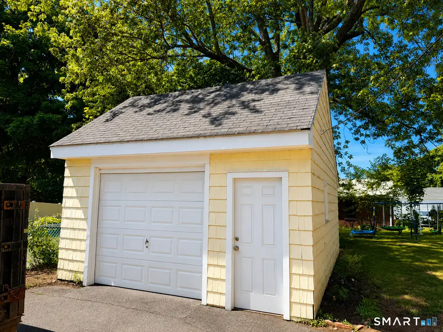 9 Stephen Street, Manchester, CT 06040 - #3