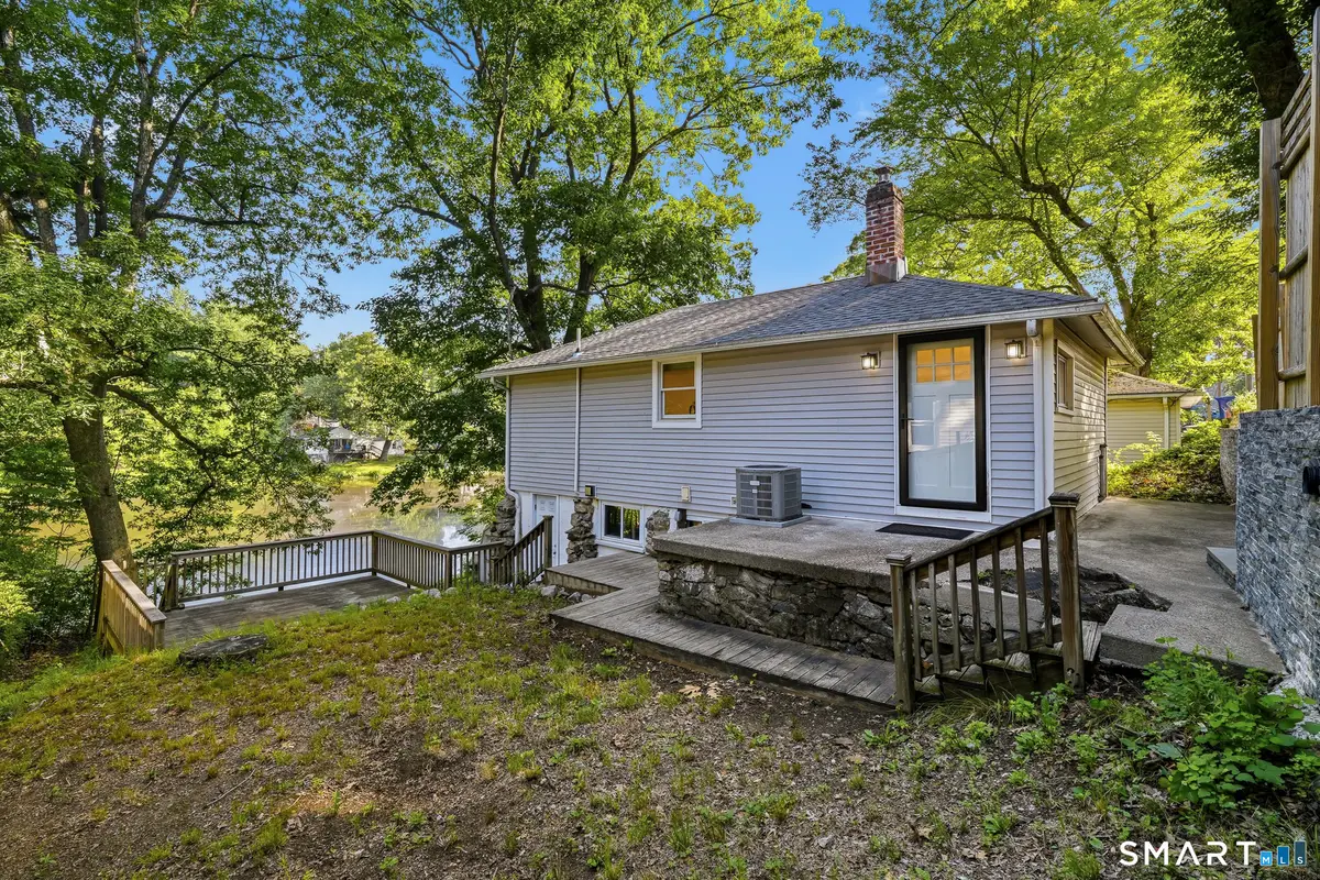 33 Circle Drive, Stratford, CT 06614 - #1