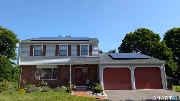 20 Pelican Court, Rocky Hill, CT 06067