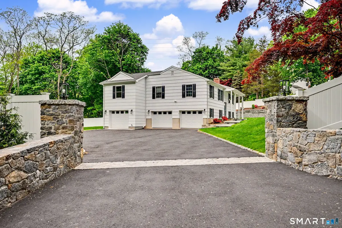 1 Wilton Acres, Wilton, CT 06897 - #1