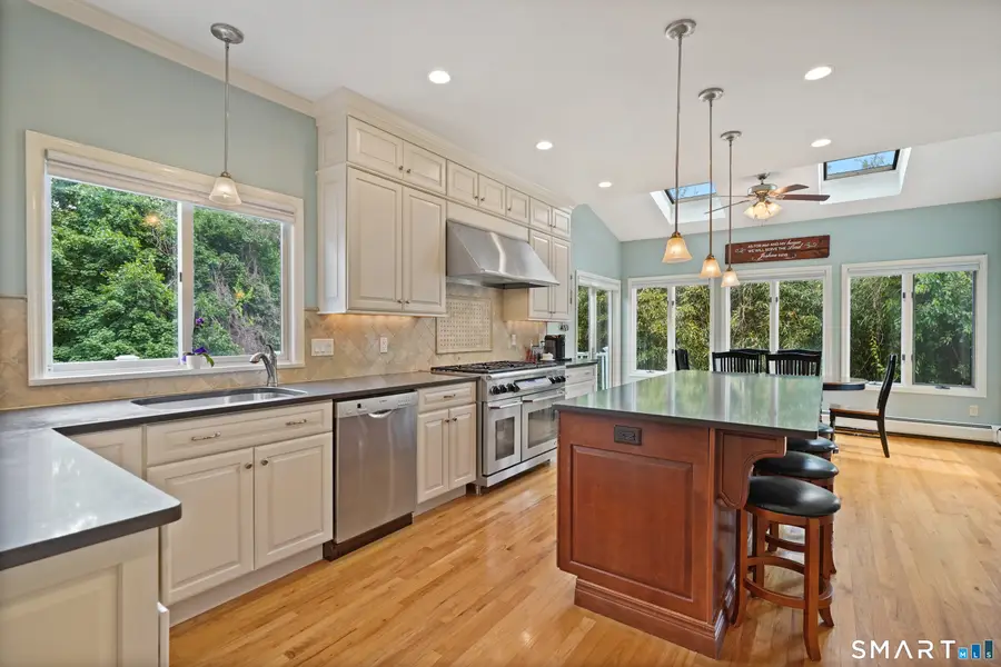 12 Island Hill Avenue, Ridgefield, CT 06877 - #2