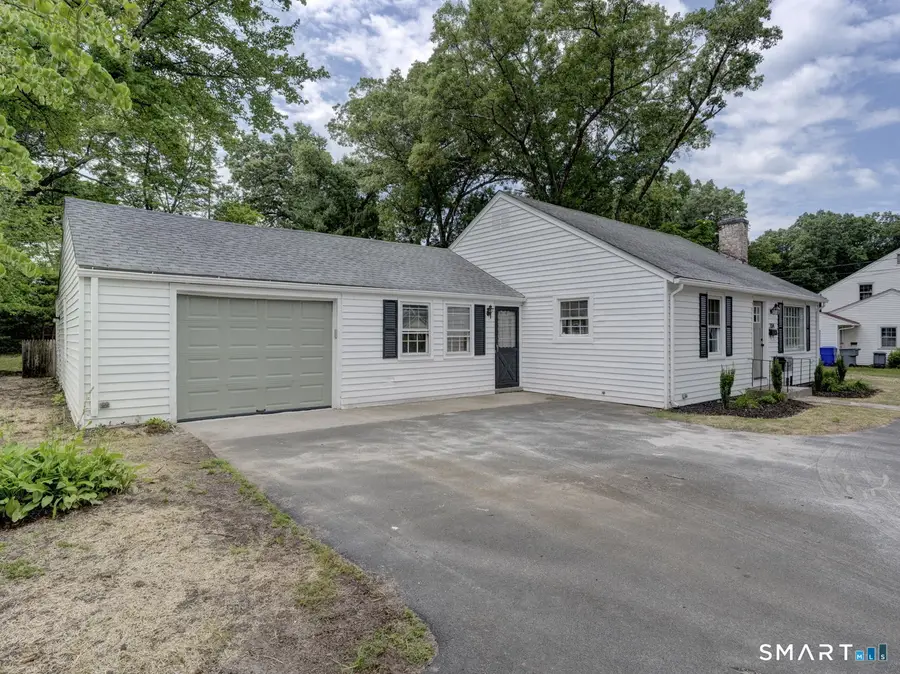 204 Hazard Avenue, Enfield, CT 06082 - #2