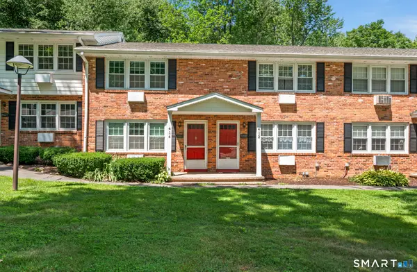 414 Robin Court #414, Cheshire, CT 06410