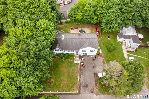 15 Monroe Street, Watertown, CT 06795