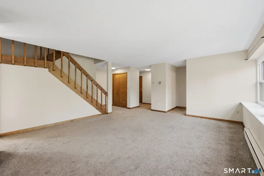 201 College Street #8, Middletown, CT 06457 - #3