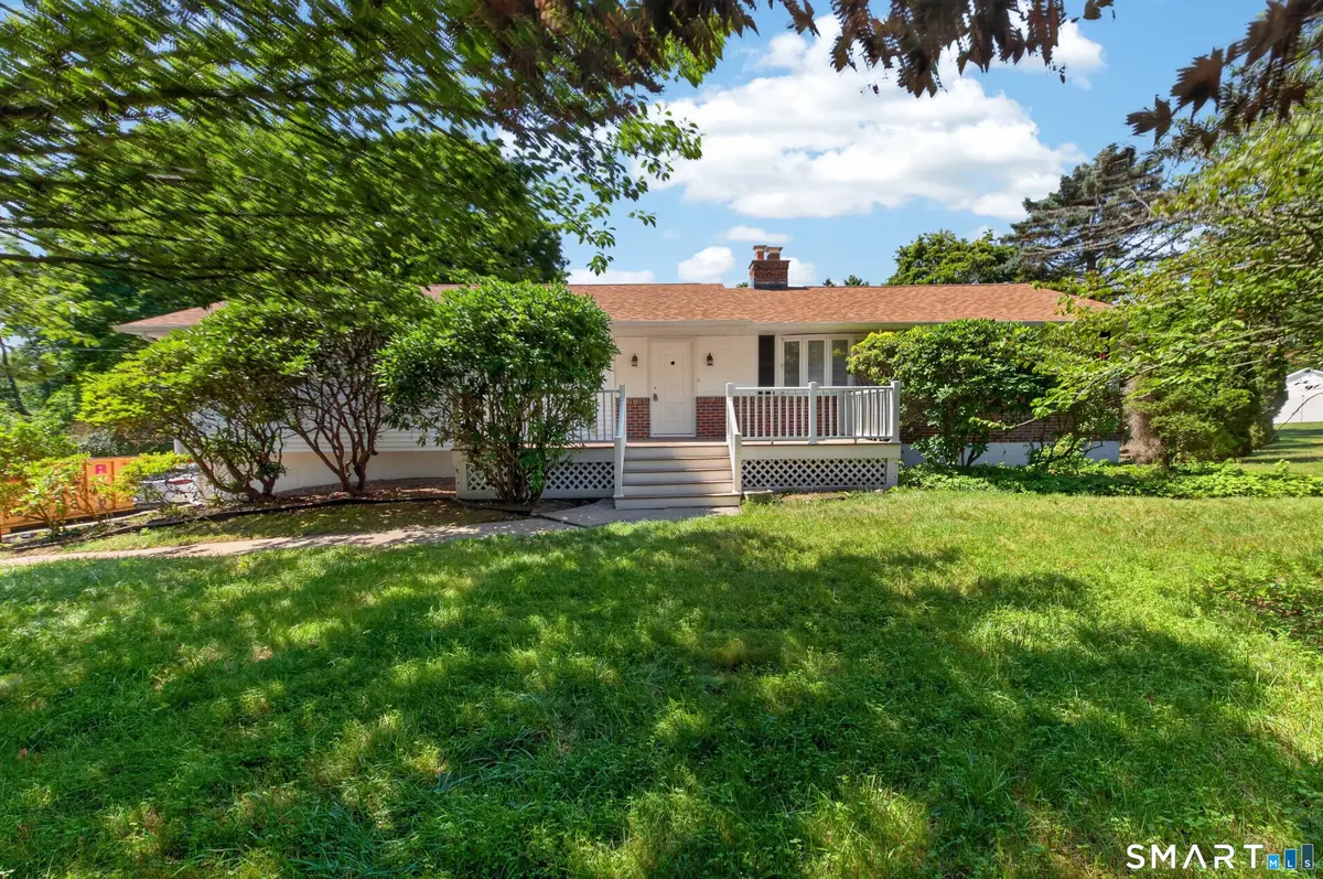 412 Narrow Lane, Orange, CT 06477 - #1