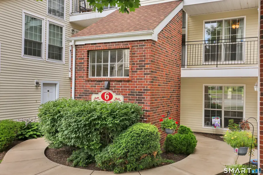93 Carriage Crossing Lane #93, Middletown, CT 06457 - #2