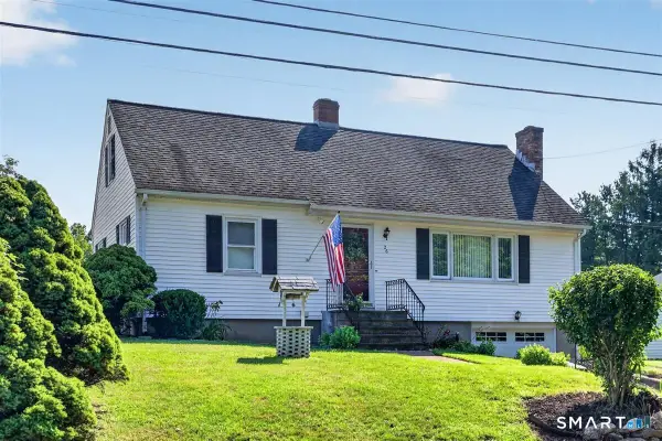 26 Russell Road, Meriden, CT 06450