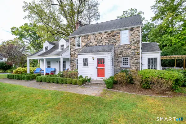 64 Sanford Lane, Stamford, CT 06905