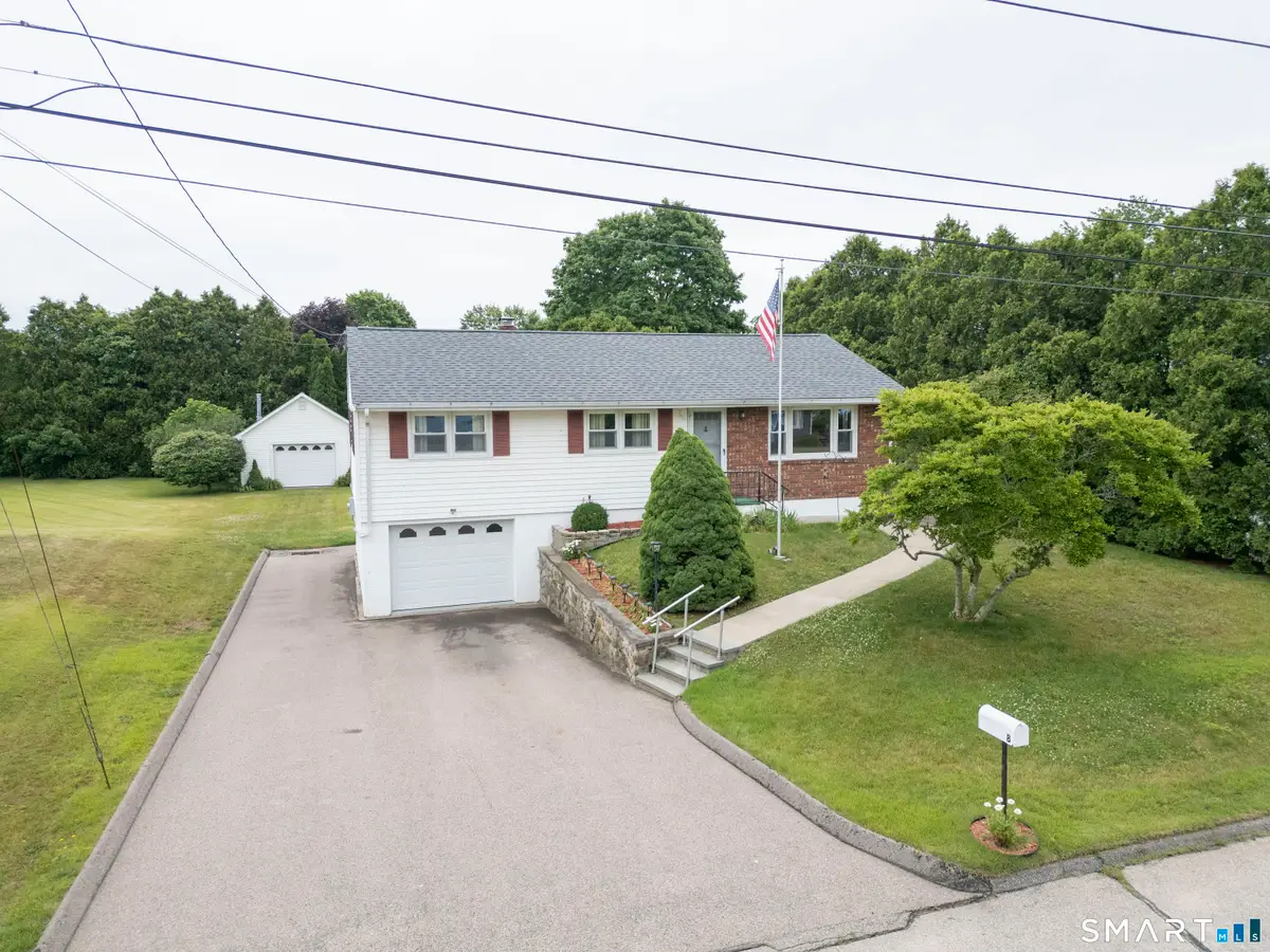 8 Antoinette Street, Pawcatuck, CT 06379 - #1
