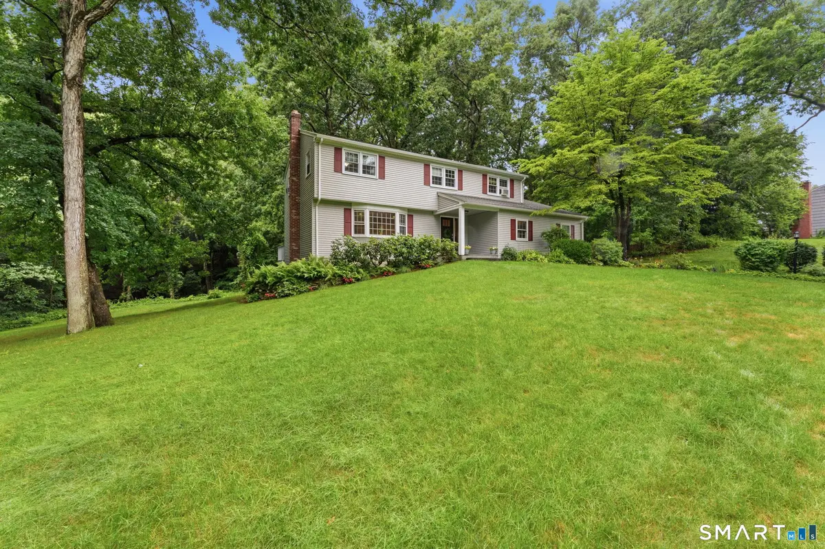 9 Banks Road, Simsbury, CT 06070 - #1