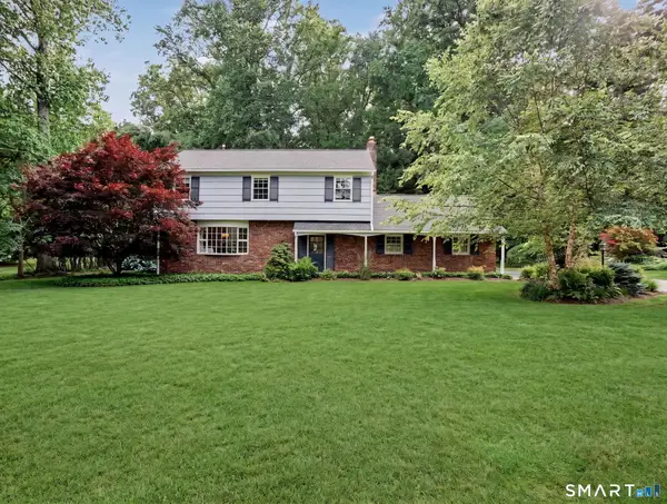 1061 Galloping Hill Road, Fairfield, CT 06824