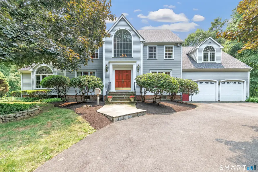 17 Plumtrees Road, Newtown, CT 06470 - #3