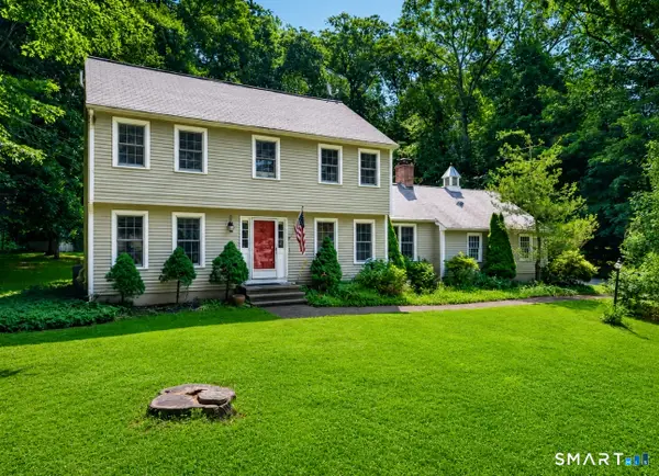 22 Beaver Dam Trail, Old Saybrook, CT 06475