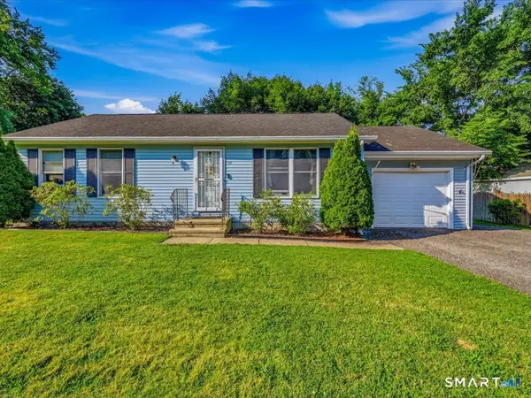 39 Glezen Street, Norwich, CT 06360