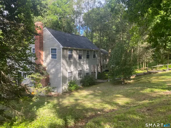 11 Birch Drive, New Fairfield, CT 06812