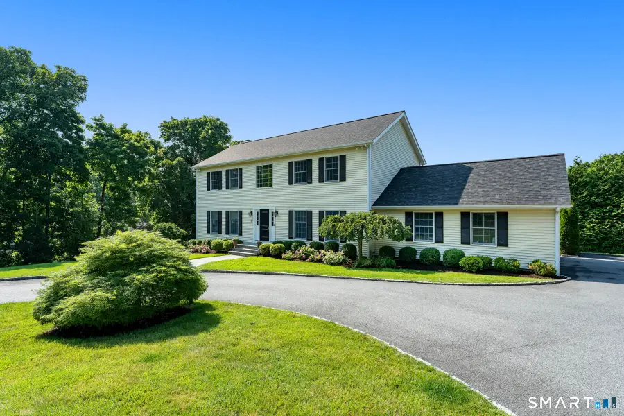 63 Garibaldi Lane, New Canaan, CT 06840 - #2