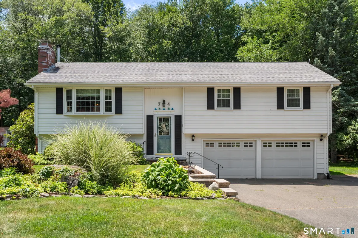 74 Arnott Road, Manchester, CT 06040 - #1