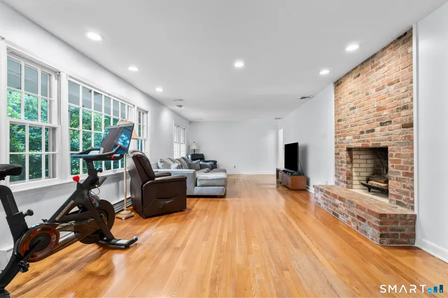 1140 Johnson Road, Woodbridge, CT 06525 - #3