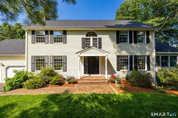 56 Larkspur Lane, Bristol, CT 06010