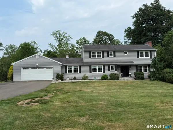 66 Knollwood Drive, Branford, CT 06405
