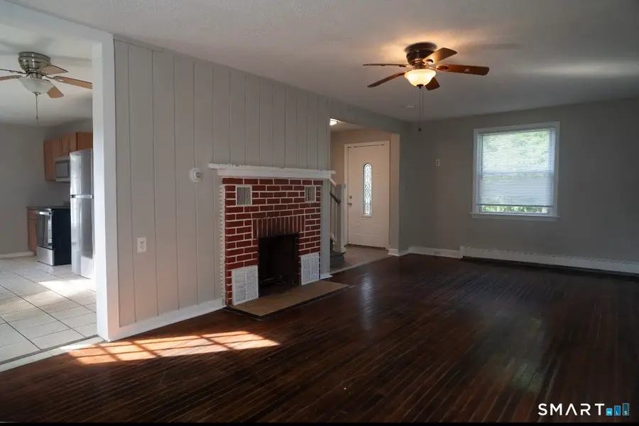 6 Harry Drive, West Haven, CT 06516 - #3